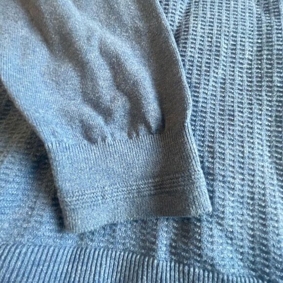Tommy Bahama island zone light blue long sleeve v neck‎ sweater, sizeXLT - Picture 2 of 14
